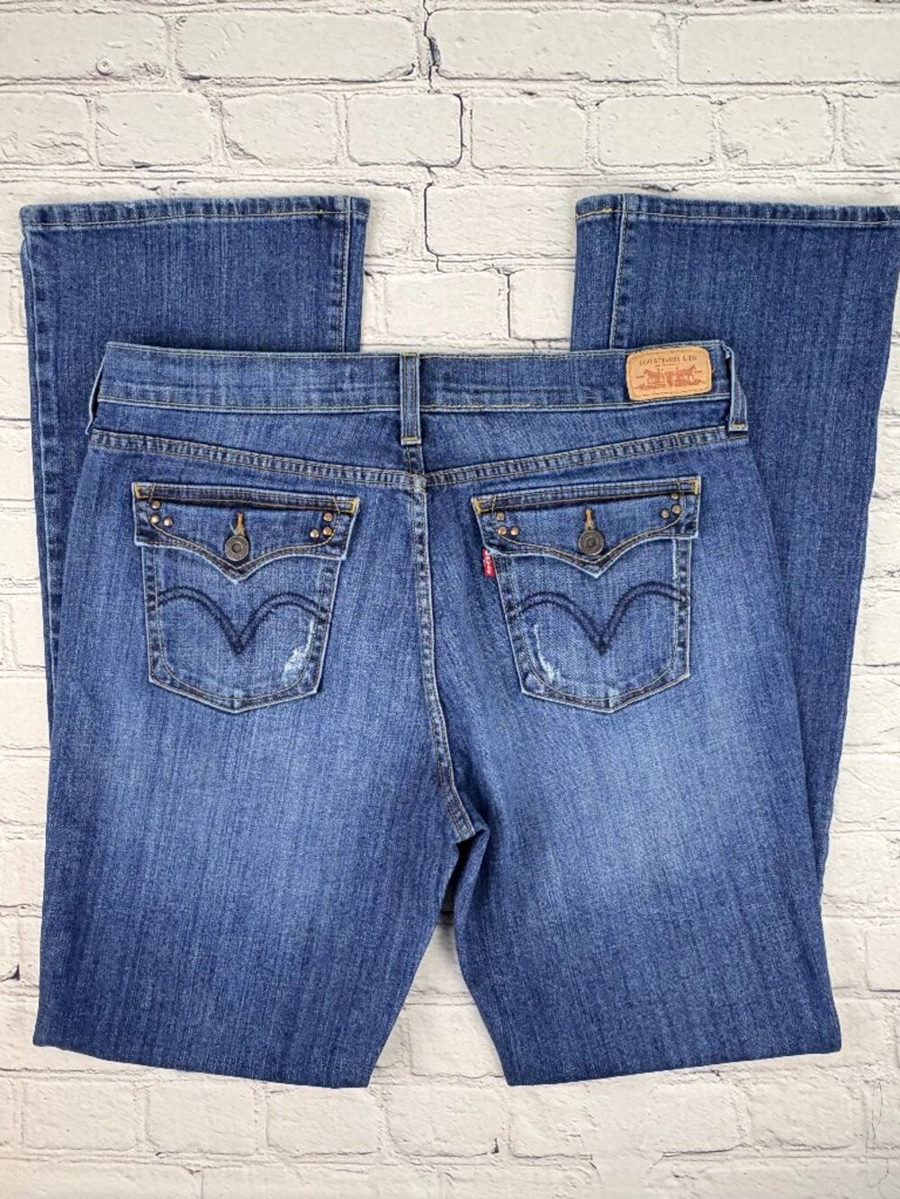 Levi's 515 Boot Cut Jeans - Mid Rise Medium Wash Distressed Flap Pockets 12L